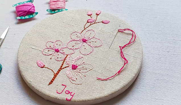 Prendas bordadas a mano hotsell