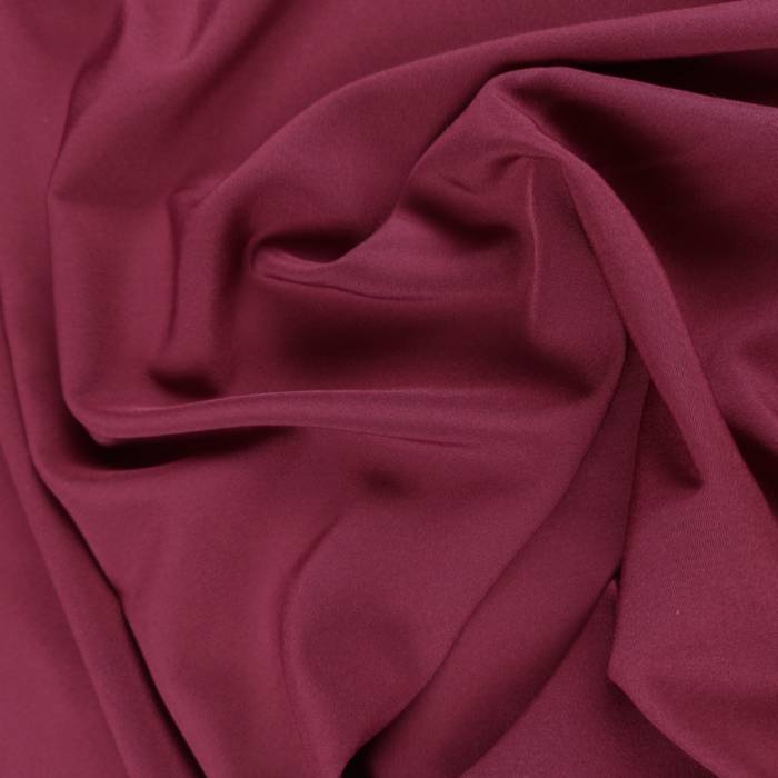 TELA-ANTILFUIDO-LICRADO-COLOR-VINOTINTO-AL-003