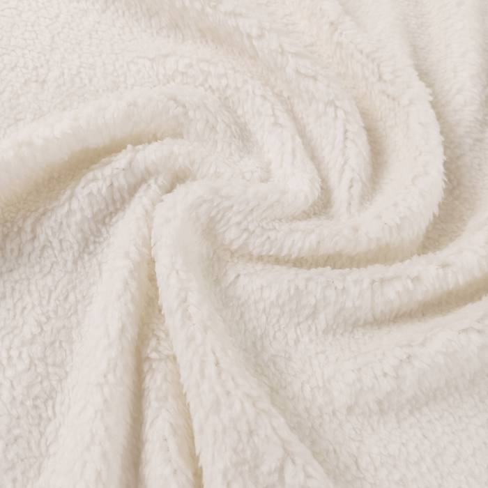 TELA-CARINOSITO-COLOR-MARFIL-CARI-010