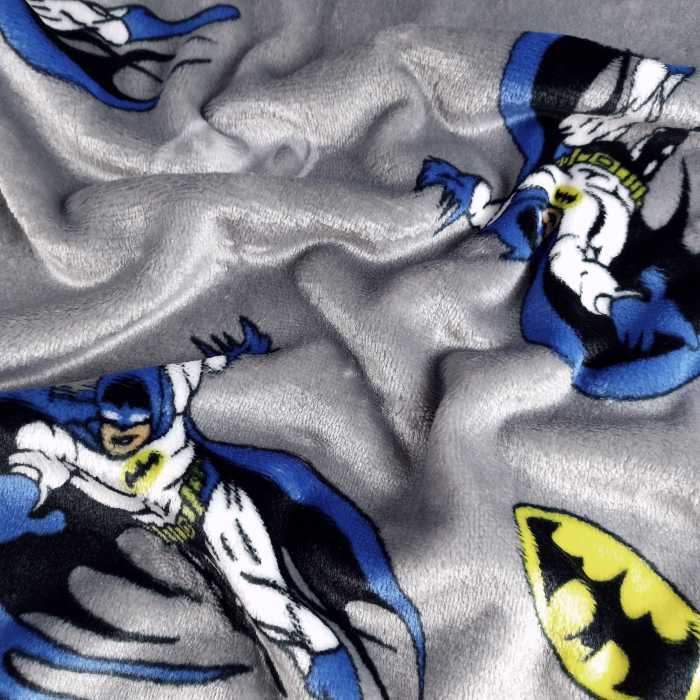 TELA-PIEL-DE-CONEJO-ESTAMPADO-COLOR-BATMAN-GRIS