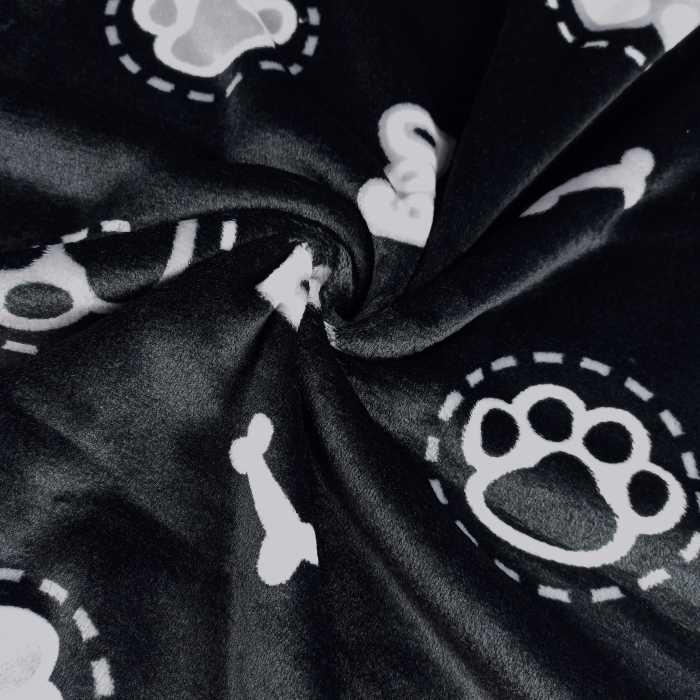 TELA-PIEL-DE-CONEJO-ESTAMPADO-COLOR-HUELLAS-NEGRO