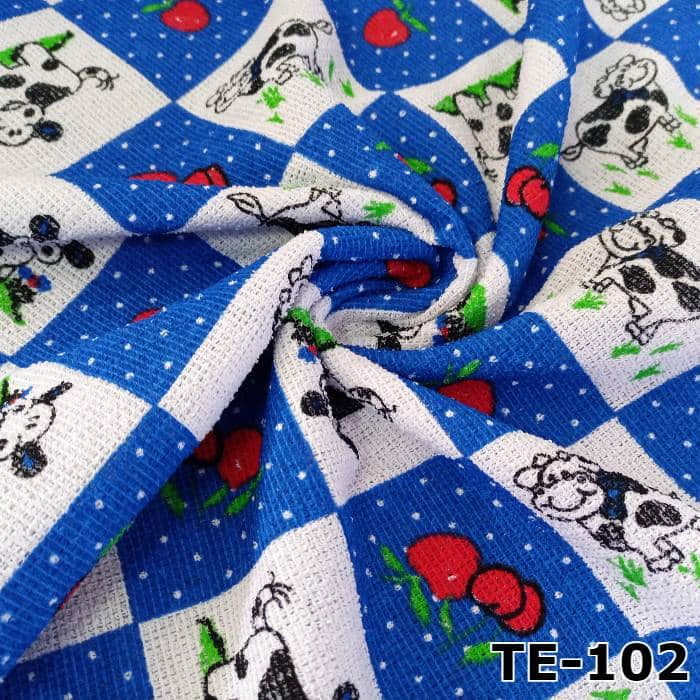 TOALLA-ESTAMPADA-CUADROS-AZUL-REY-Y-VACAS-TE-102