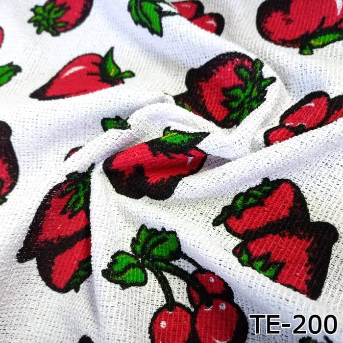 TOALLA-ESTAMPADA-MANZANAS-ROJAS-ET-200