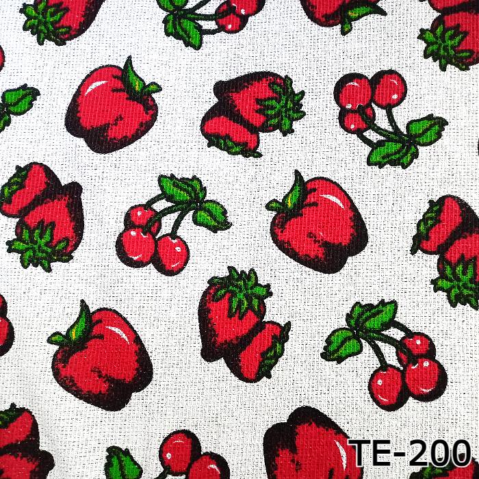 TOALLA-ESTAMPADA-MANZANAS-ROJAS-ET-200