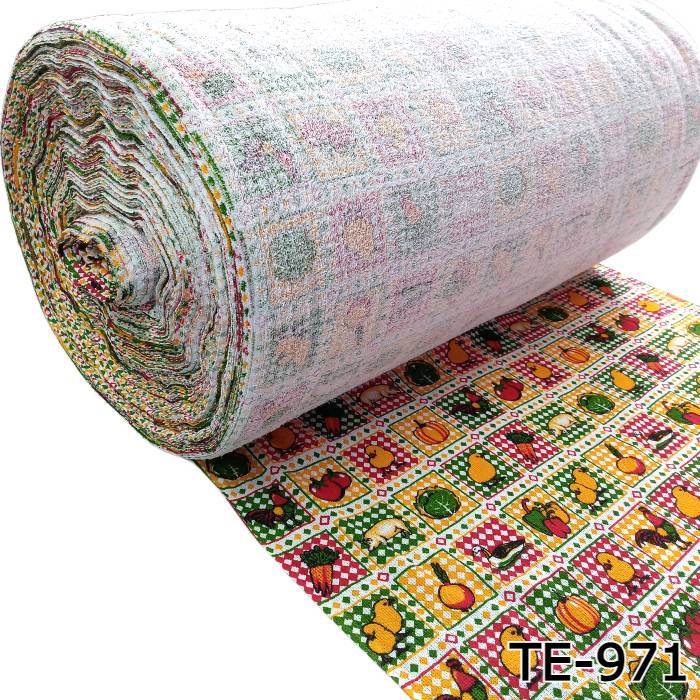 TOALLA-ESTAMPADA-TROPICAL-POLLITOS-Y-VERDURAS-TE-971