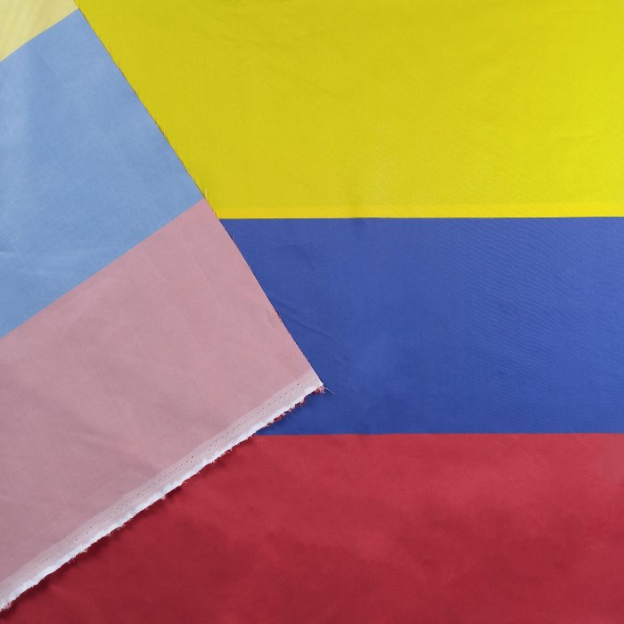 TELA-BANDERA-DE-COLOMBIA-ANTIFLUIDO-SUBLIMADO-DE-70CM-COLOR-TRICOLOR-BCOLOMBIA-70CM