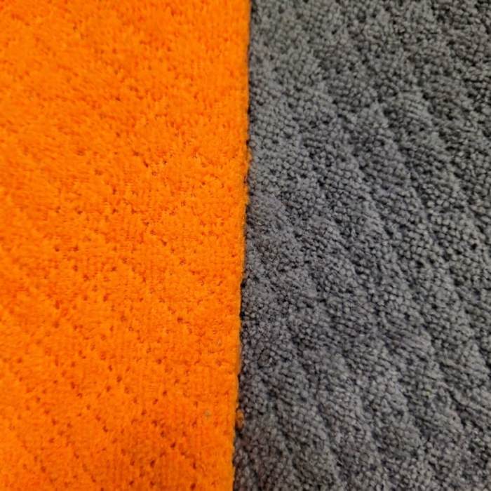 TELA-TOALLA-LIMPION-MICROFIBRA-DOBLE-FAZ-COLOR-NARANJA-Y-GRIS-OSCURO